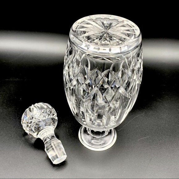 (PENDING) Vintage Waterford Crystal Lismore Decanter 10.75” 1970s EXCELLENT - Picture 8 of 16